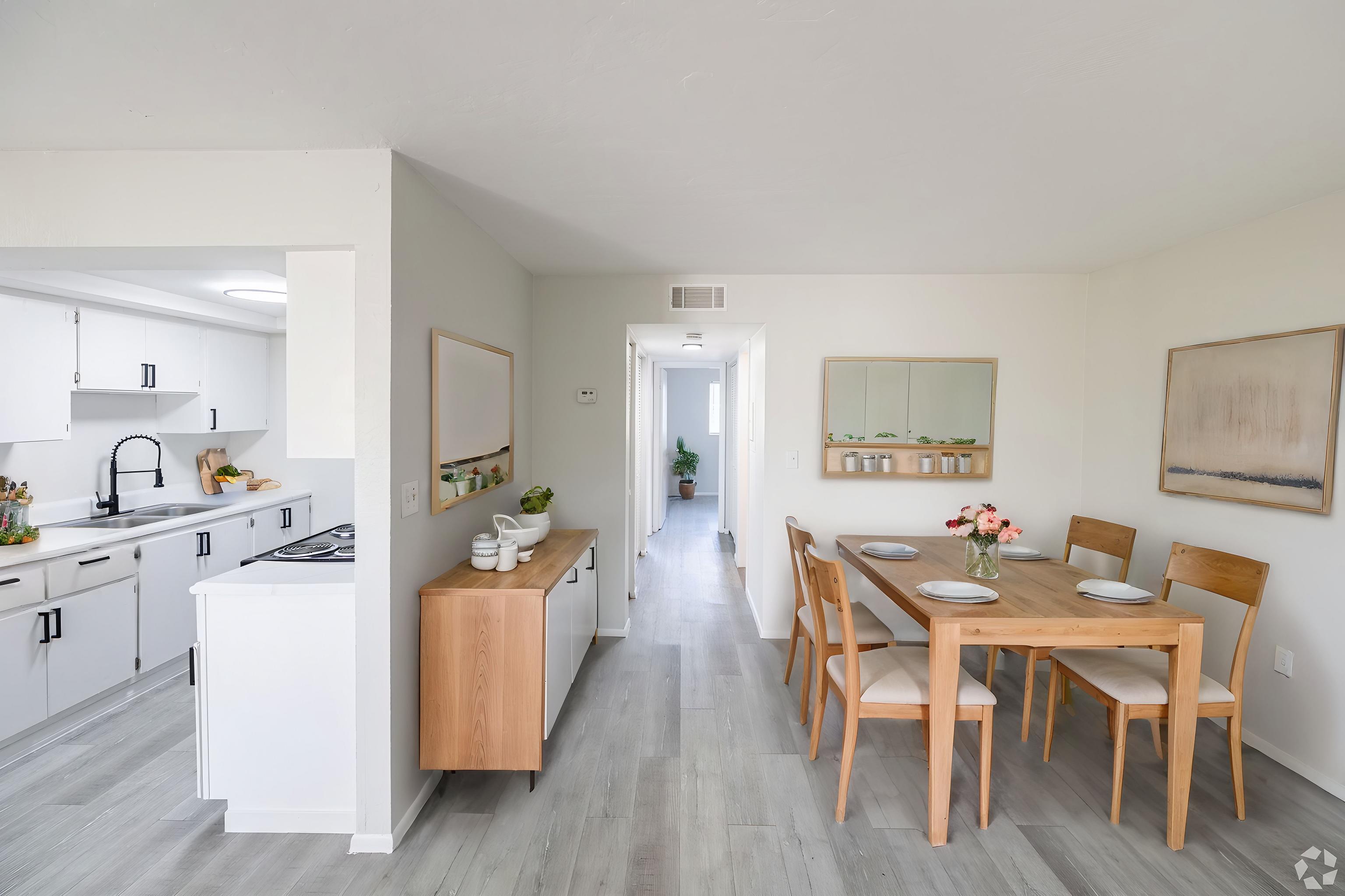 The Meridian At 2825